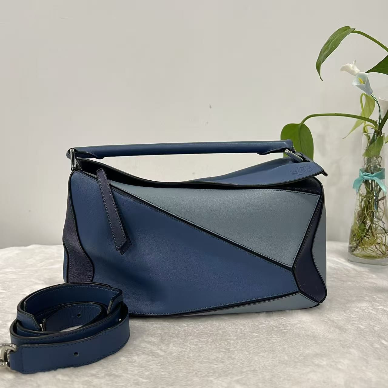Loewe Puzzle Shoulder Bag Blue Colorblock Calfskin Leather Silver Hardware Auth
