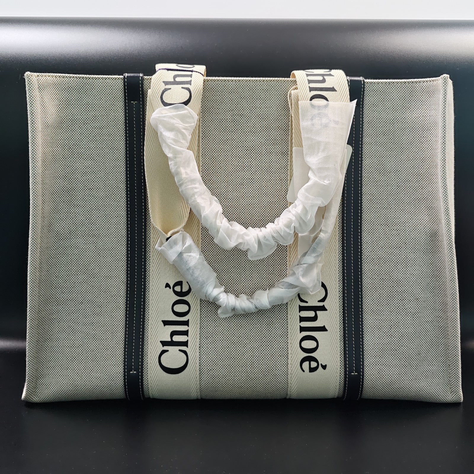 Chloé Woody Large Canvas Tote Bag with Leather Trim Canvas Logo Strap Auth