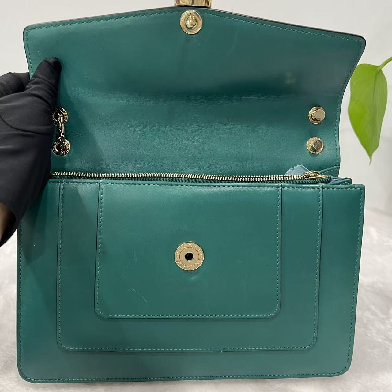 Auth Bvlgari Serpenti Shoulder Bag Deep Green Calfskin Leather Designer Classic